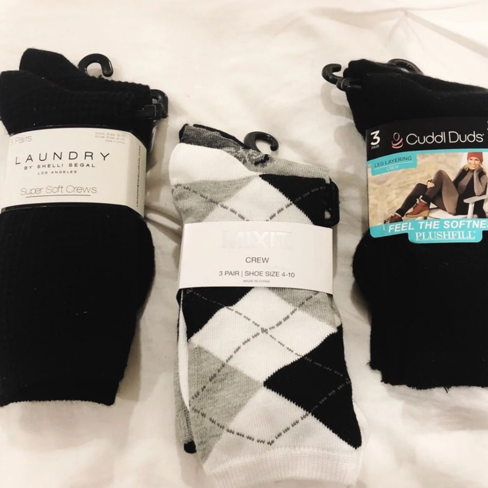 S O L D 🌟 NWT 3 pairs of 3